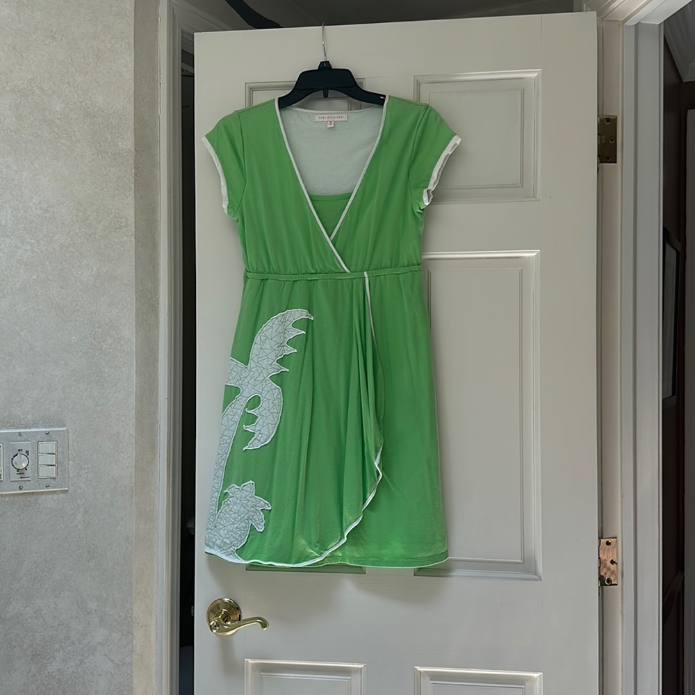Women’s Medium Tori Richard green summer dress